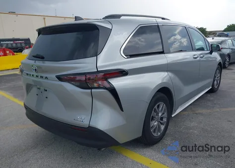 2023 Toyota Sienna Xle z USA, uszkodzony, nr VIN 5TDYRKEC9PS171845